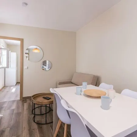 Lovelystay - Sweet Escape Ii - Backyard كوارتيرا