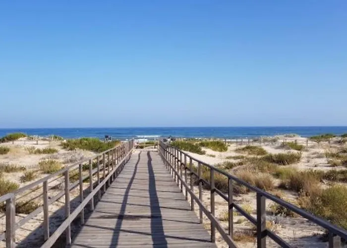 Lovelystay - Sweet Escape Ii - Backyard Quarteira