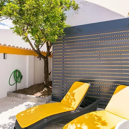 Sweet Escape II W Backyard By Lovelystay Apartament Quarteira