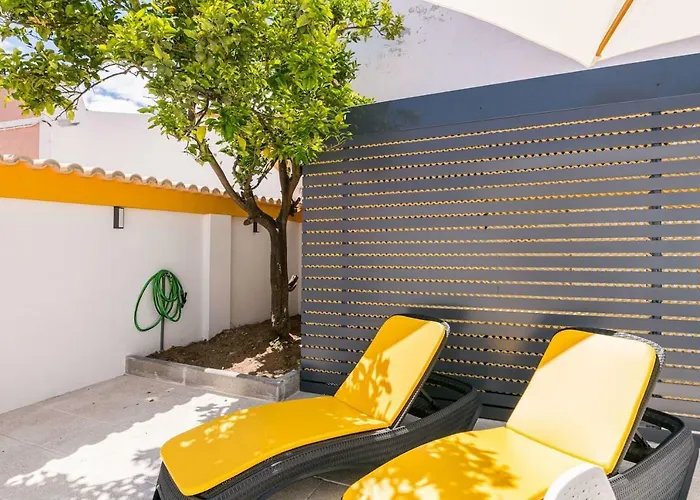 Lovelystay - Sweet Escape Ii - Backyard Daire Quarteira